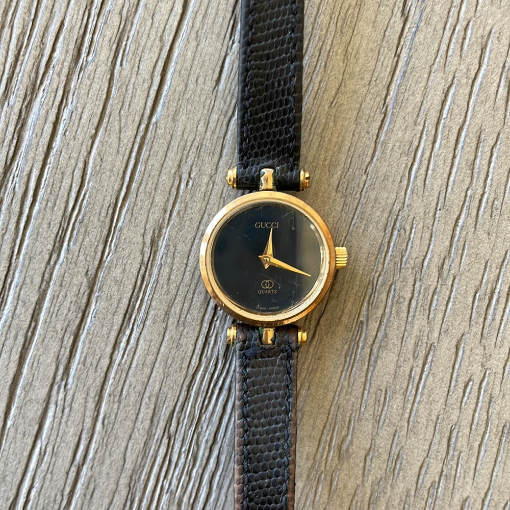 Gucci Vintage Leather Women’s Watch - Authentic